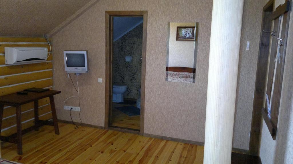 Panska Hata Ξενοδοχείο Nyzhnya Khortytsya Δωμάτιο φωτογραφία
